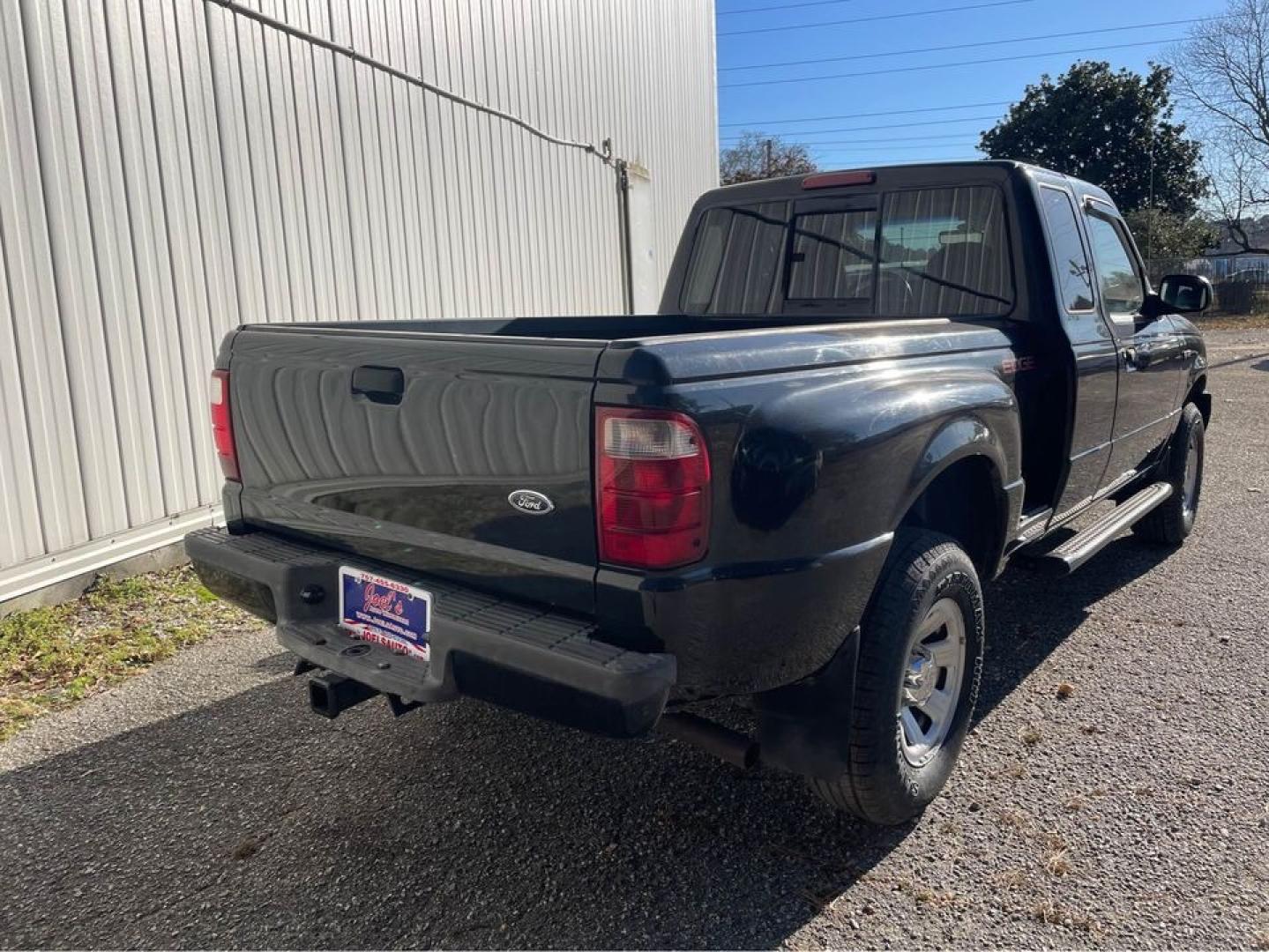 2002 Black /gray Ford Ranger (1FTYR14U72T) with an 3.0 V6 engine, Automatic transmission, located at 5700 Curlew Drive, Norfolk, VA, 23502, (757) 455-6330, 36.841885, -76.209412 - Photo#6